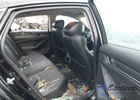 2022 Honda Accord Sport Special Edition z USA, uszkodzony, nr VIN 1HGCV1F49NA111793